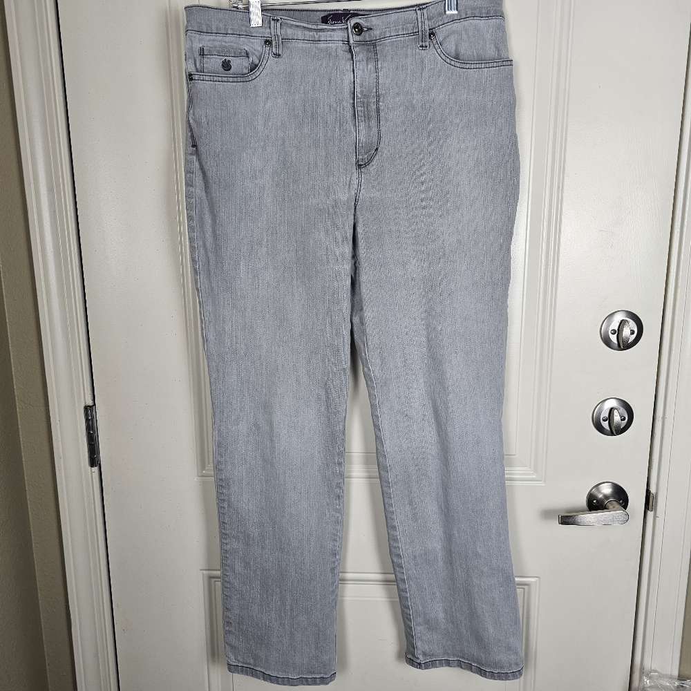 Gloria Vanderbilt Women's Jeans Gray Amanda Size 18